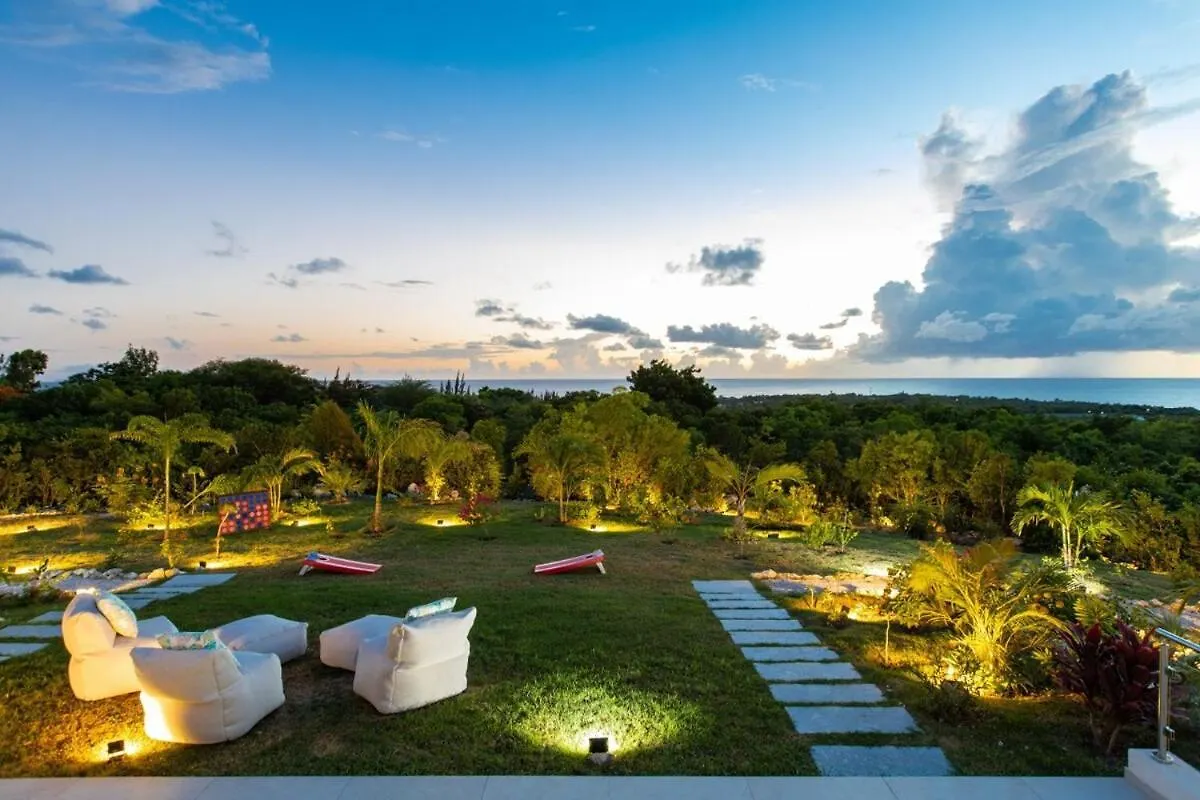Villa Solis, 7 Bedroom Ocean View Midcentury Villa Marigot